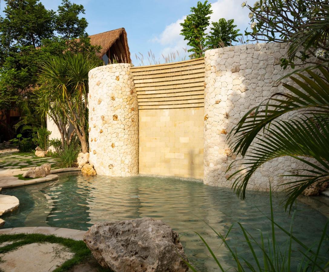 Amnaya Resort Benoa Нуса-Дуа Экстерьер фото